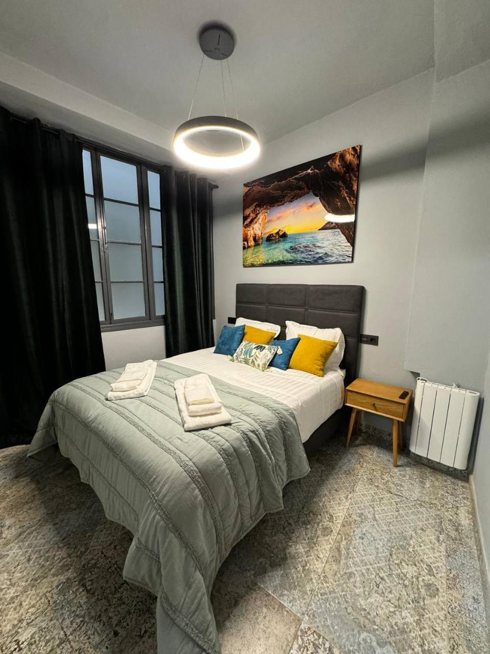 Sun & Stay Malaga Chic 2Br With Balcony Views Exterior photo