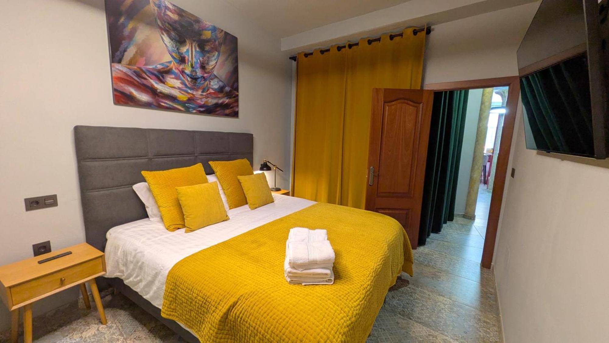 Sun & Stay Malaga Chic 2Br With Balcony Views Exterior photo